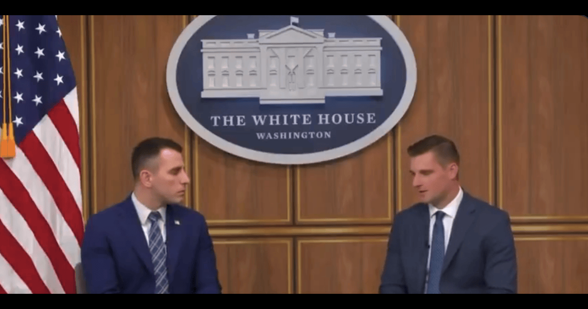 トランプ政権高官、関税収入などでビットコイン追加購入を検討と発言