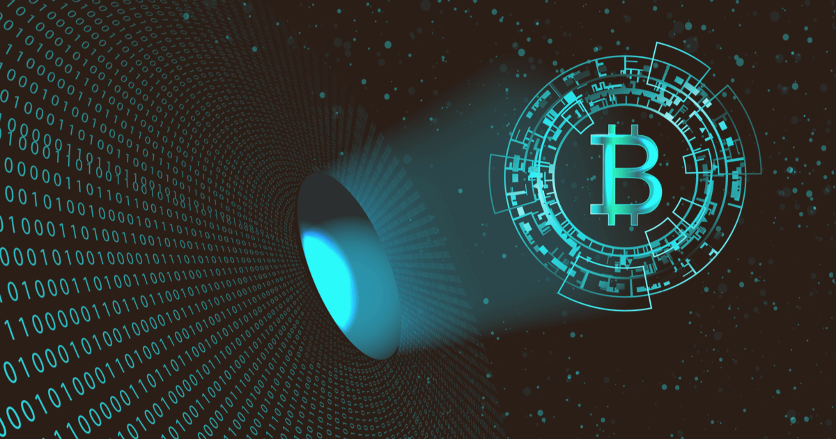 米国GDP3年ぶりマイナスで一時急落もビットコイン堅調、蓄積トレンドスコアの上昇が示唆する意味は