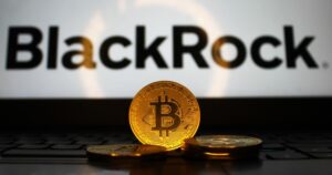 ブラックロックのETF、サトシのビットコイン保有量の62%に