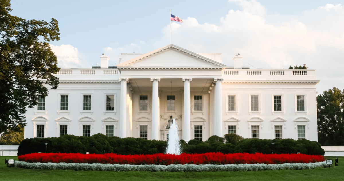 トランプ政権、初の仮想通貨政策報告書を今月中公開予定＝報道