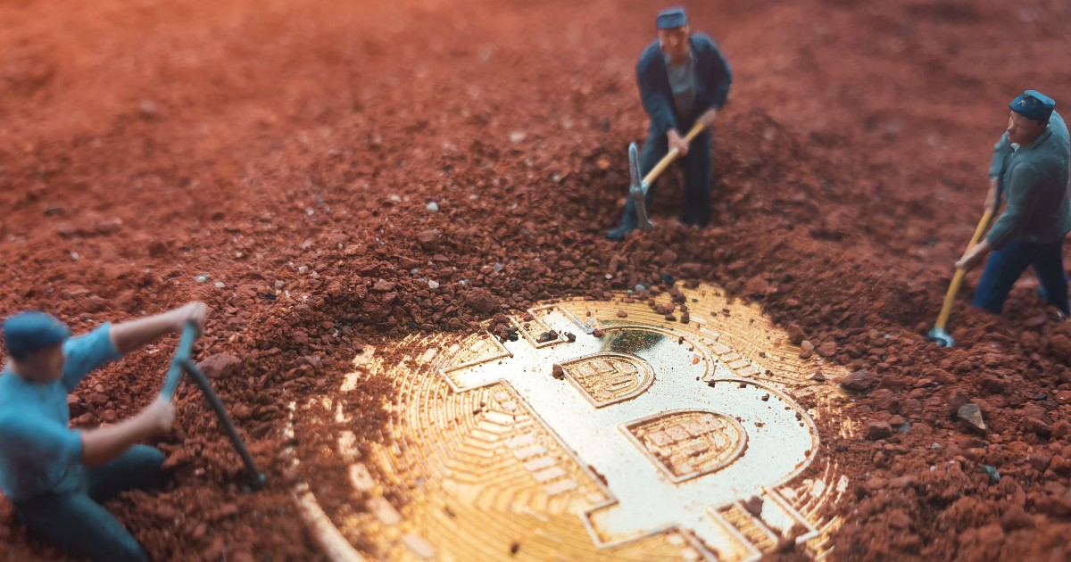 ビットコインのハッシュレートが8%低下、エネルギー高騰とマイニング業界の依存度