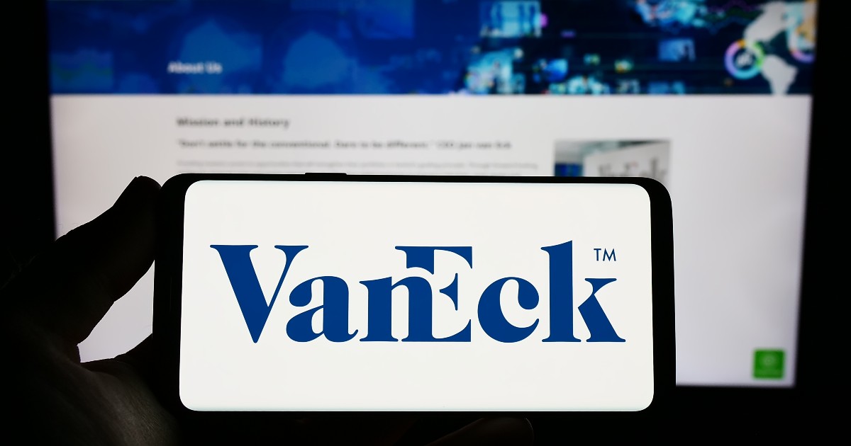 ビットコイン長期保有者の売却減少も、警戒モード維持＝ヴァンエック