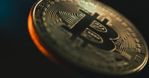 米ビットコイン現物ETF、5営業日で約1万9000BTC取得　新規供給量の9倍＝ビットウィーズ